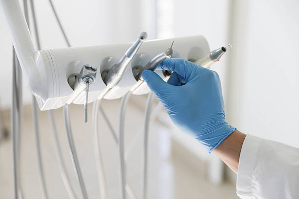 Professional Emergency Dentist technician working in Watauga, TX